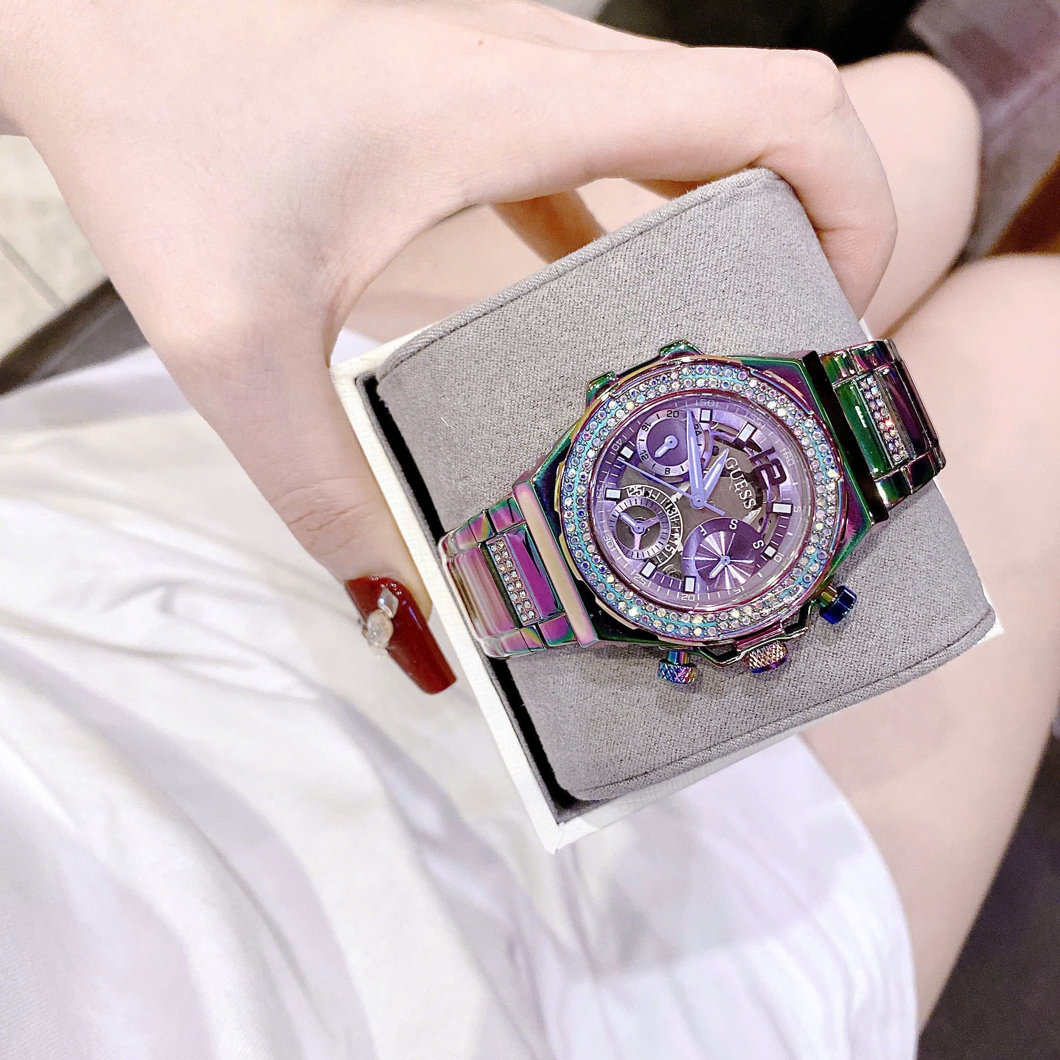 Đồng Hồ Guess Fusion |Nữ Giới |Đính Đá |Dây Kim Loại Màu Tím |Máy Pin (Quartz) |Size 36mm |donghogiatot.vn