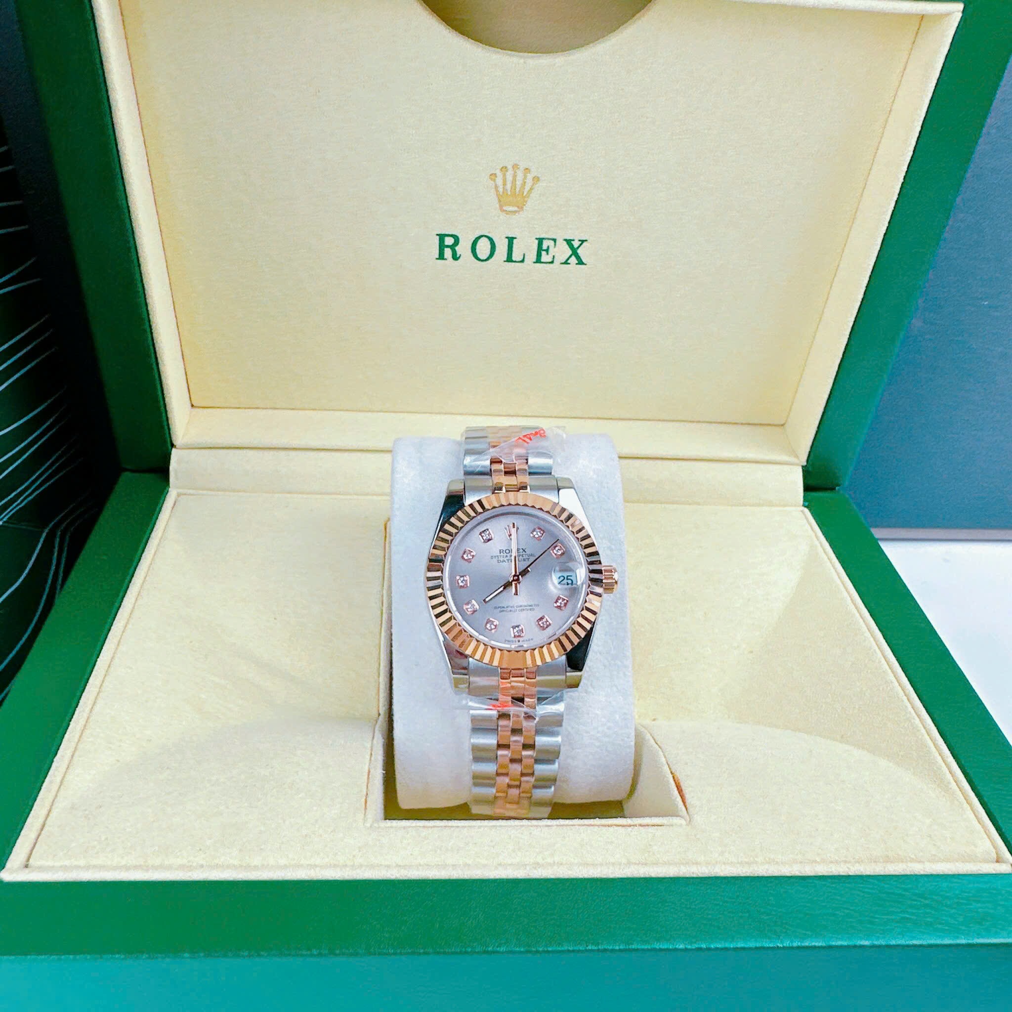 Đồng Hồ Rolex Niềng Khía |Nữ Giới |Hồng Nhạt |Dây Kim Loại Demi Rose Gold |Máy Pin (Máy Quartz) |Size 31mm |donghogiatot.vn