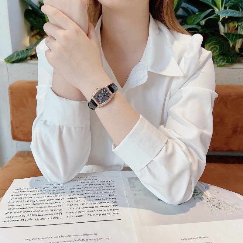 Đồng Hồ Davena Rose Gold |Nữ Giới |Full Đá Nhũ Xanh |Dây Da Đen |Máy Pin (Quartz) |Size 25x36mm |donghogiatot.vn