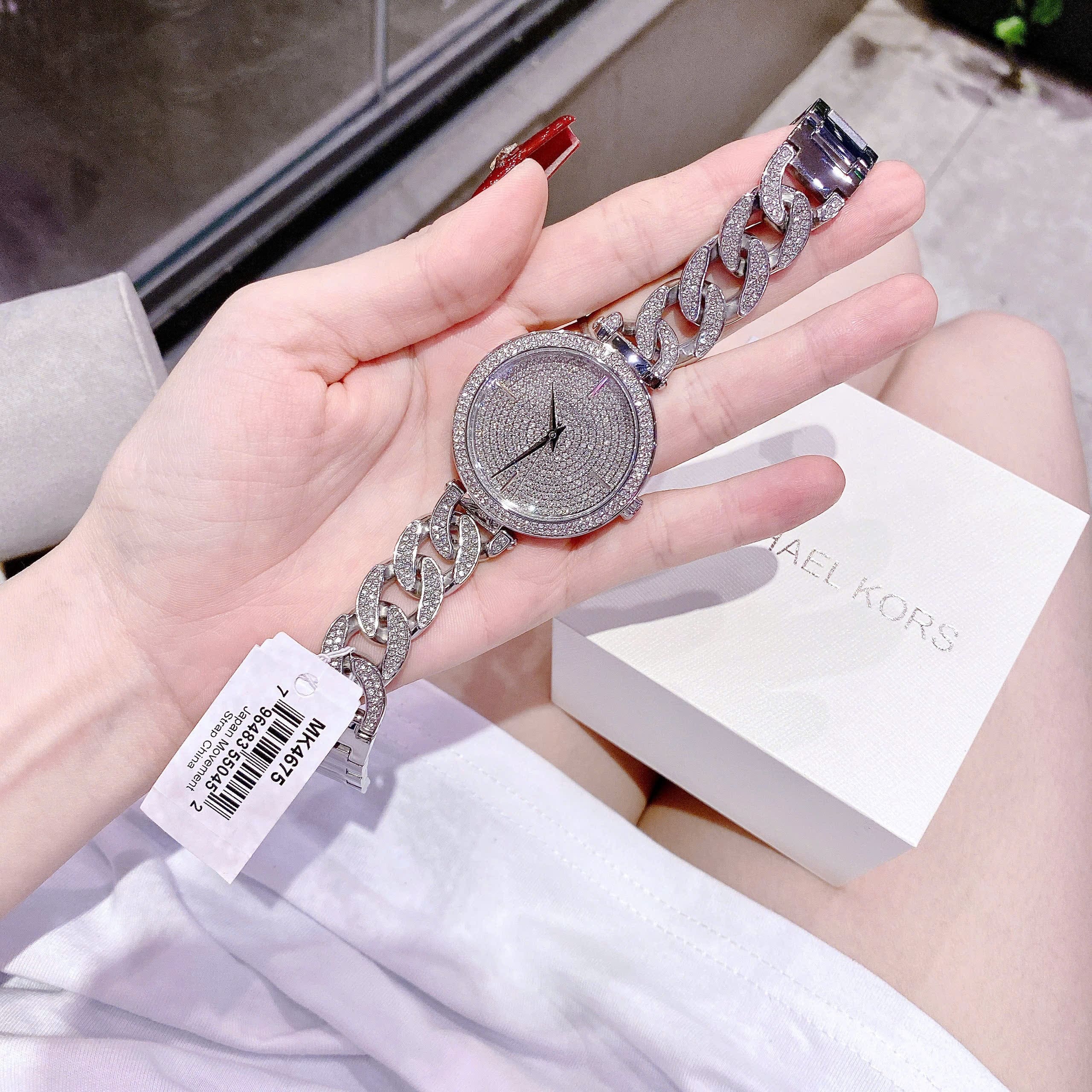 Đồng Hồ Michael Kors Catelyn |Nữ Giới |Full Đá |Dây Mắt Xích Trắng Silver |Máy Pin (Quartz) |Size 38mm |donghogiatot.vn