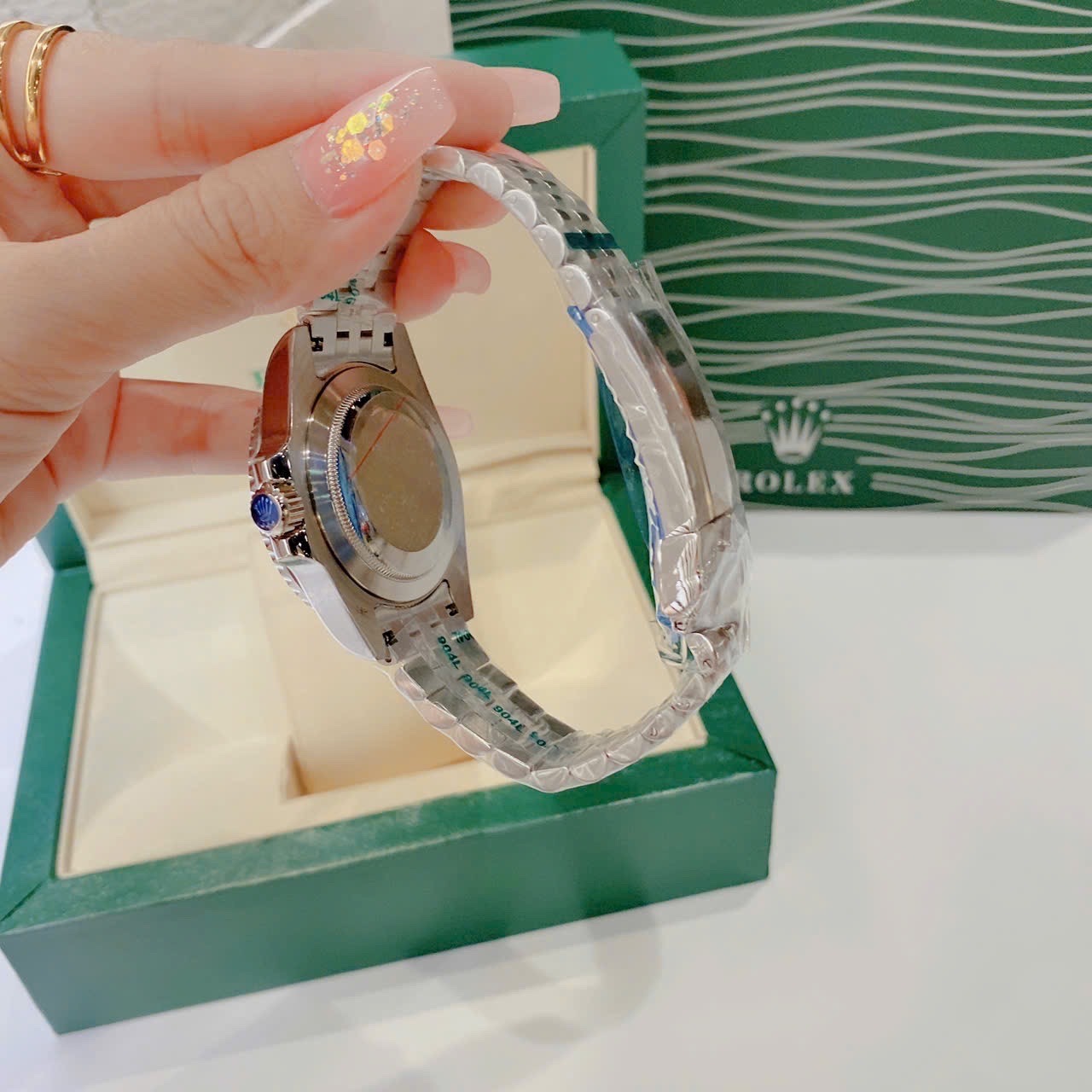 Đồng Hồ Rolex GMT Master II |Nam Giới |Niềng Xanh Lá |Dây Kim Loại Silver |Máy Cơ (Automatic) |Size 40mm |donghogiatot.vn