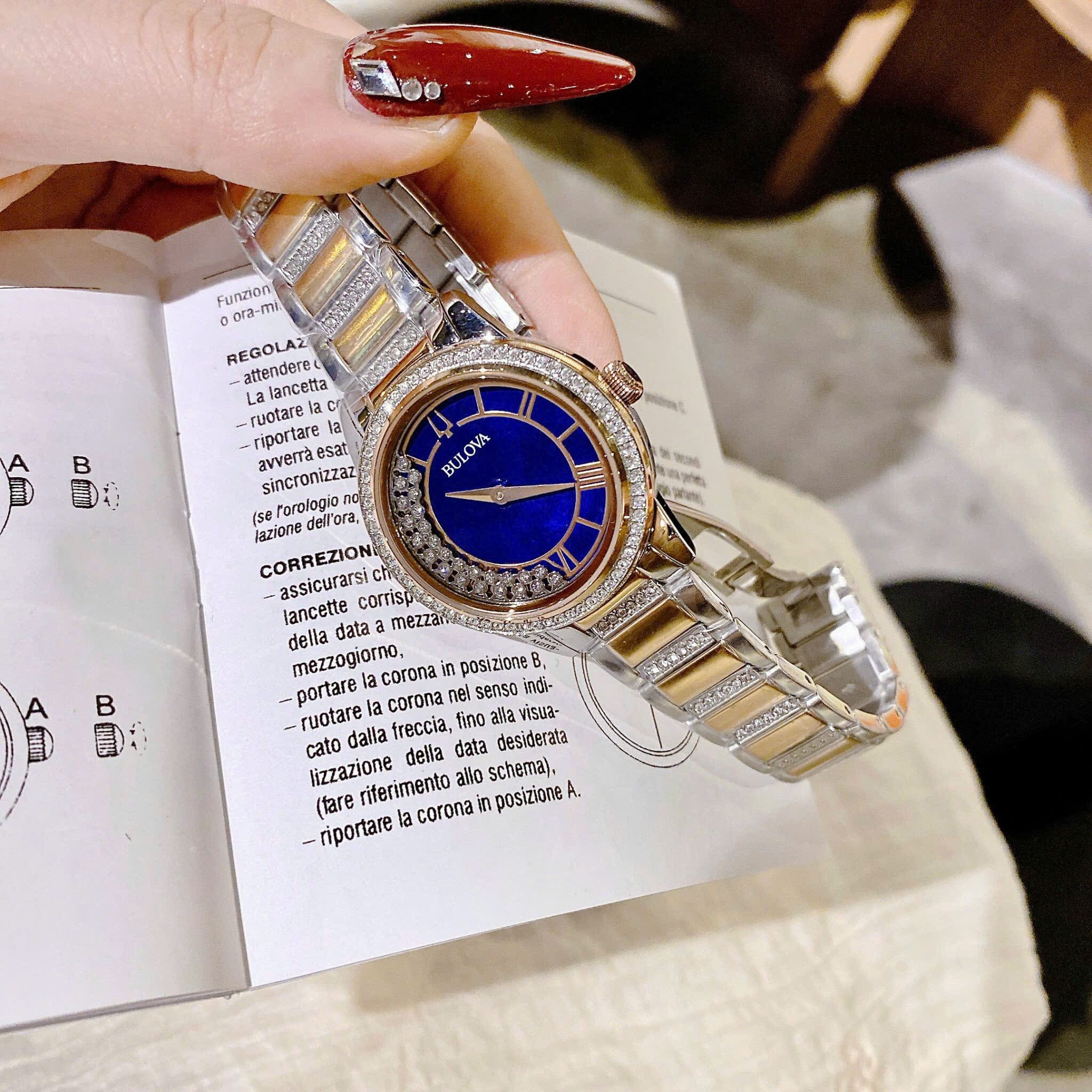 Đồng Hồ Bulova Turnstyle |Nữ Giới |Mặt Xanh Dương |Dây Kim Loại Demi Rose Gold |Máy Pin (Quartz) |Size 33mm |donghogiatot.vn