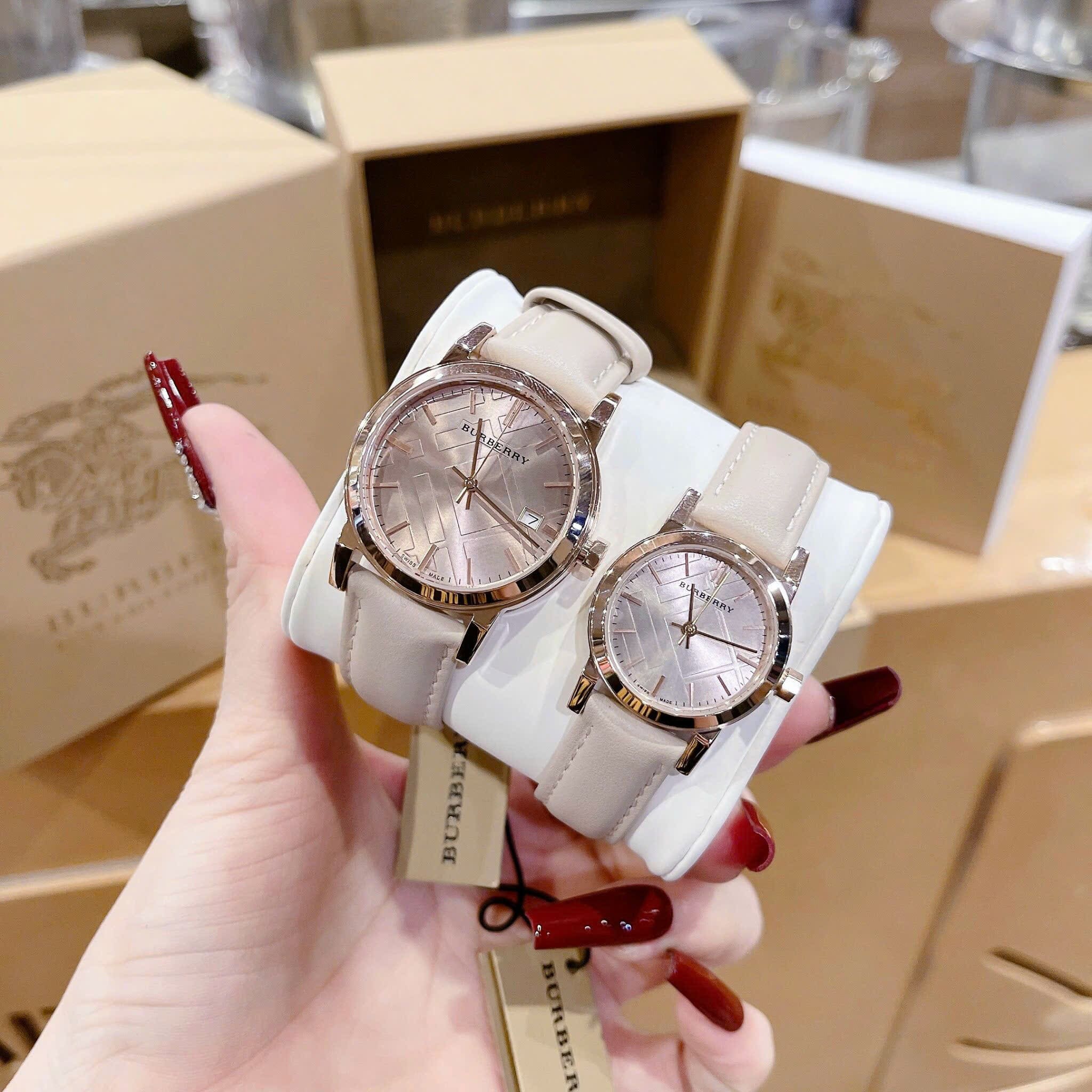 Đồng Hồ Burberry The City |Cặp Đôi |Mặt Rose Gold |Dây Da Nude |Size 34x28mm |donghogiatot.vn