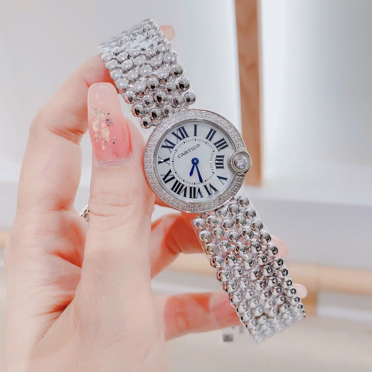 Đồng Hồ Cartier Ballon Blanc |Nữ Giới |Mặt Trắng |Đính Đá |Dây Kim Loại Silver |Máy Pin (Quartz) |Size 30mm |donghogiatot.vn