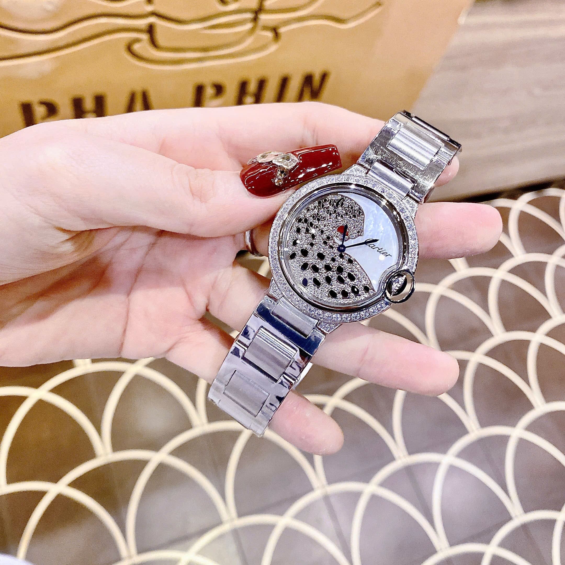 Đồng Hồ Cartier Ballon Bleu Panther |Nữ Giới |Dây Kim Loại Silver |Máy Pin (Quartz) |Size 36mm |donghogiatot.vn