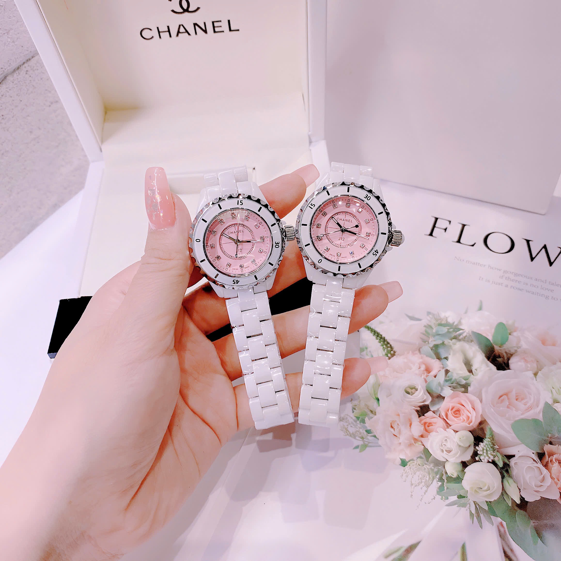 Đồng Hồ Chanel Hoa J12 |Nữ Giới |Mặt Hồng |Đính Đá |Dây Đá Ceramica Trắng |Máy Pin (Quartz) |Size 34mm |donghogiatot.vn