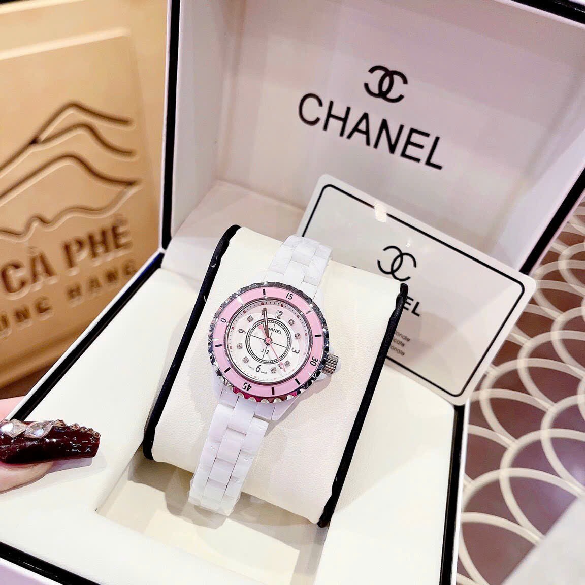 Đồng Hồ Chanel Hoa J12 |Nữ Giới |Niềng Hồng |Dây Đá Ceramica Trắng |Máy Pin (Quartz) |Size 34mm |donghogiatot.vn