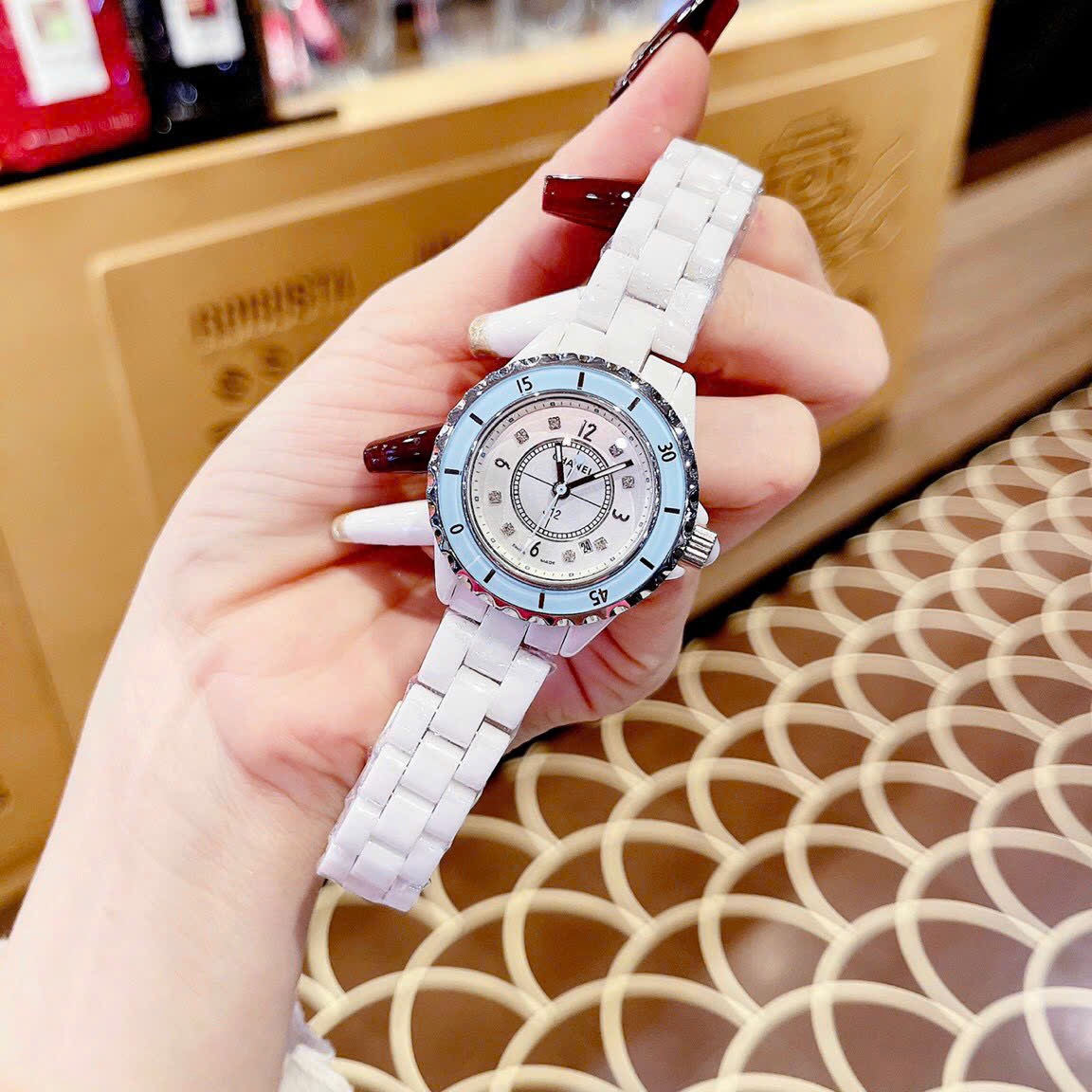 Đồng Hồ Chanel Hoa J12 |Nữ Giới |Niềng Xanh |Dây Đá Ceramica Trắng |Máy Pin (Quartz) |Size 34mm |donghogiatot.vn