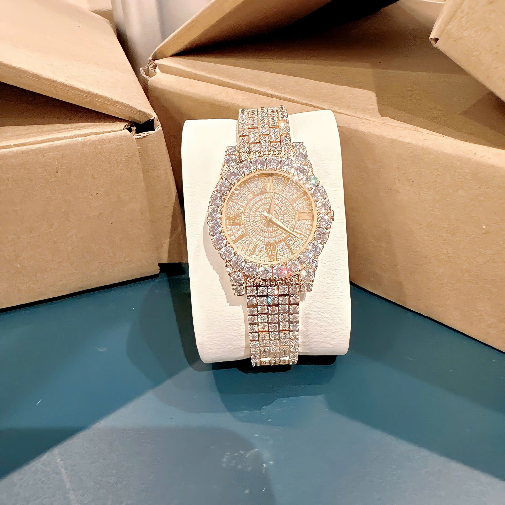 Đồng Hồ Chopard L'Heure Du Diamant |Nữ Giới |Full Đá |Dây Kim Loại Vàng Gold |Máy Pin (Quartz) |Size 32mm |donghogoatot.vn