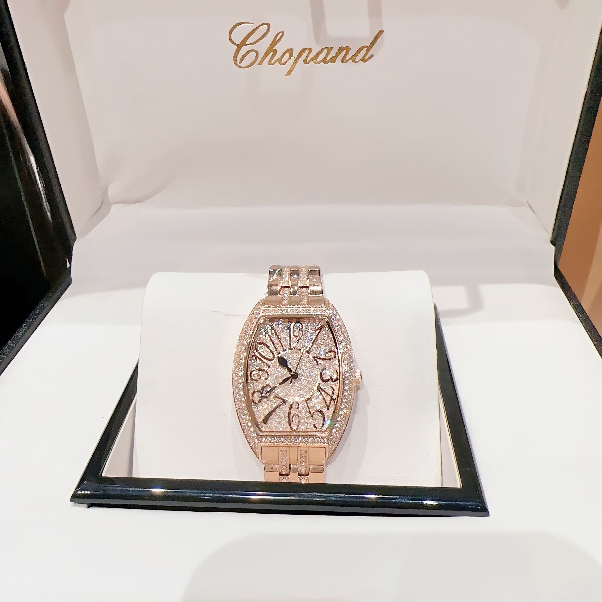 Đồng Hồ Chopard Tựa Franck Muller |Nữ Giới |Dây Kim Loại Rose Gold |Máy Pin (Quartz) |Size 34mm |dongogiatot.vn