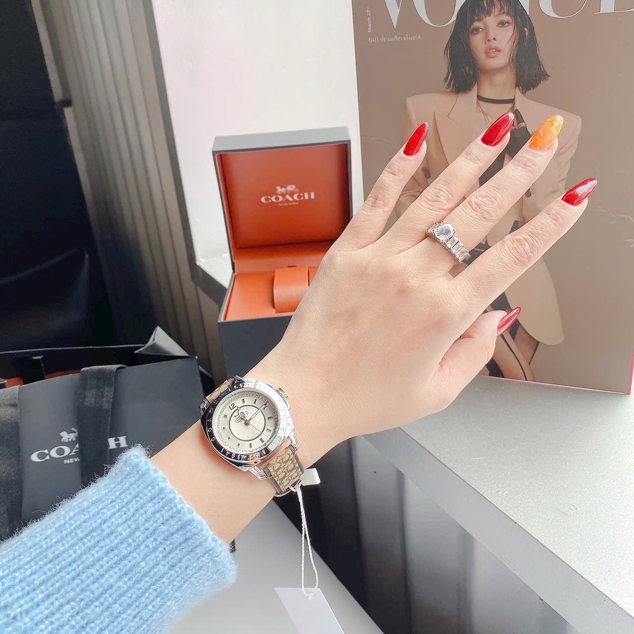 Đồng Hồ Coach Delancey |Nữ Giới |Trắng Silver |Dây Da Nâu |Máy Pin (Quartz) |Size 36mm |donghogiatot.vn