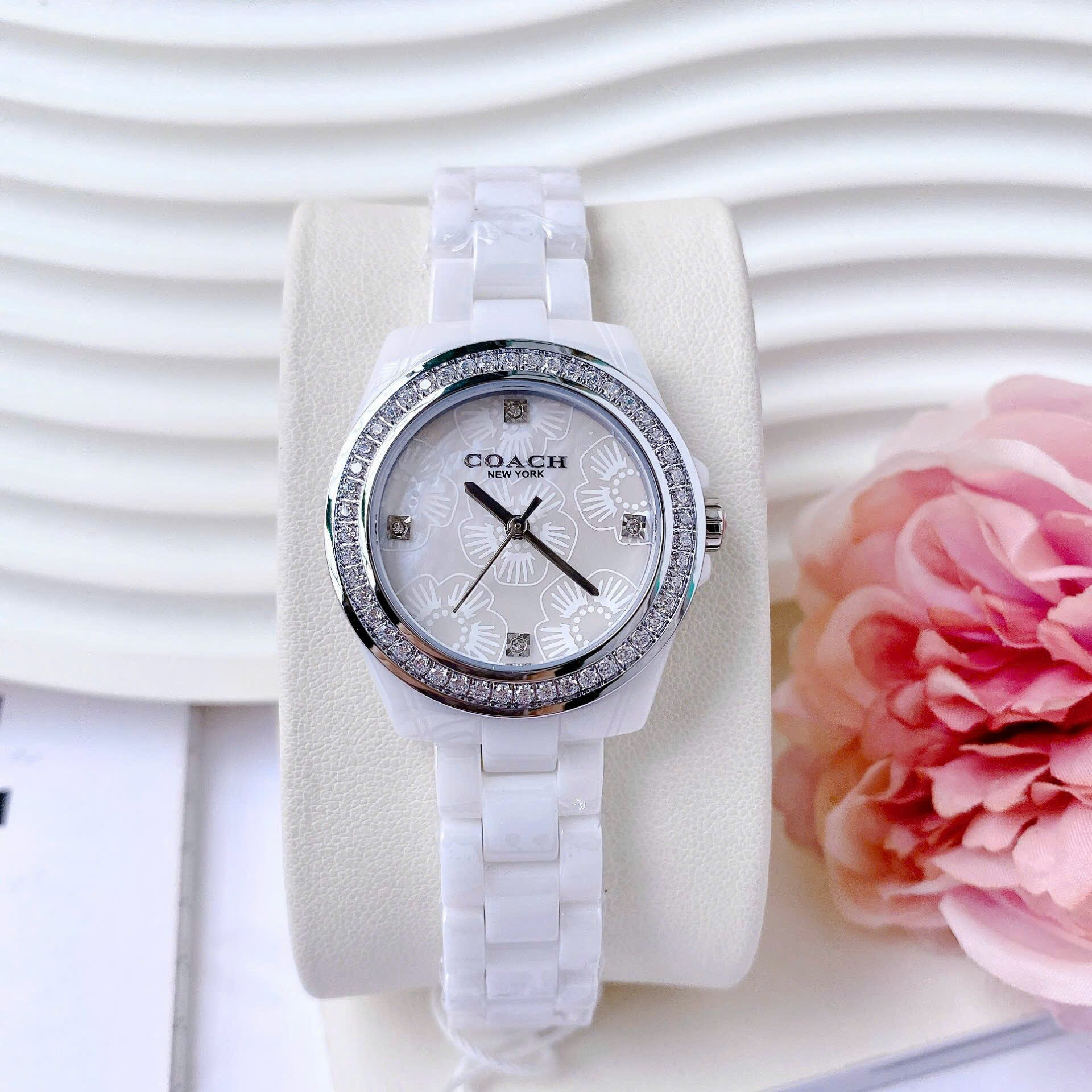 Đồng Hồ Coach Preston |Nữ Giới |Mặt Xà Cừ Hoa |Dây Đá Ceramic Trắng |Máy Pin (Quartz) |Size 32mm |donghogiatot.vn
