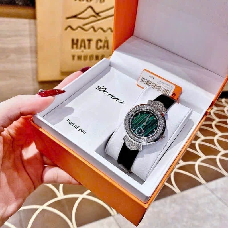 Đồng Hồ Davena 3 Kim |Nữ Giới |Xanh Lá |Đính Đá |Dây Da Đen |Máy Pin (Máy Quartz) |Size 32mm |donghogiatot.vn