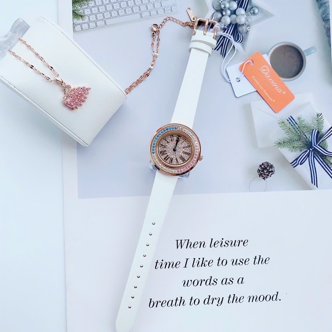 Đồng Hồ Davena Rose Gold |Nữ Giới |Đính Đá Nhiều Màu |Dây Da Trắng |Máy Pin (Quartz) |Size 30mm |donghogiatot.vn