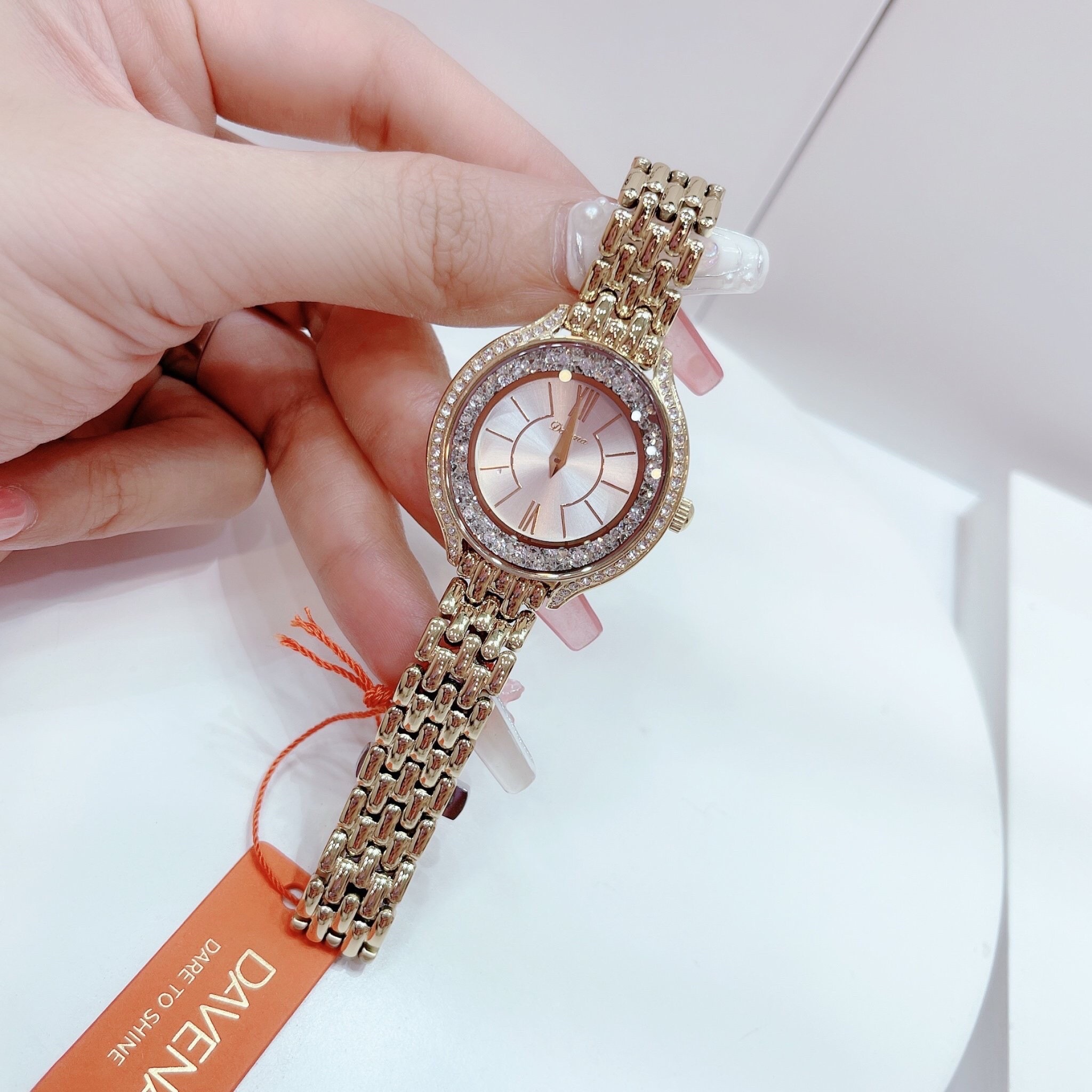 Đồng Hồ Davena Đính Đá Swarovski |Nữ Giới |Dây Kim Loại Vàng Gold |Máy Pin (Quartz) |Size 32mm |donghogiatot.vn