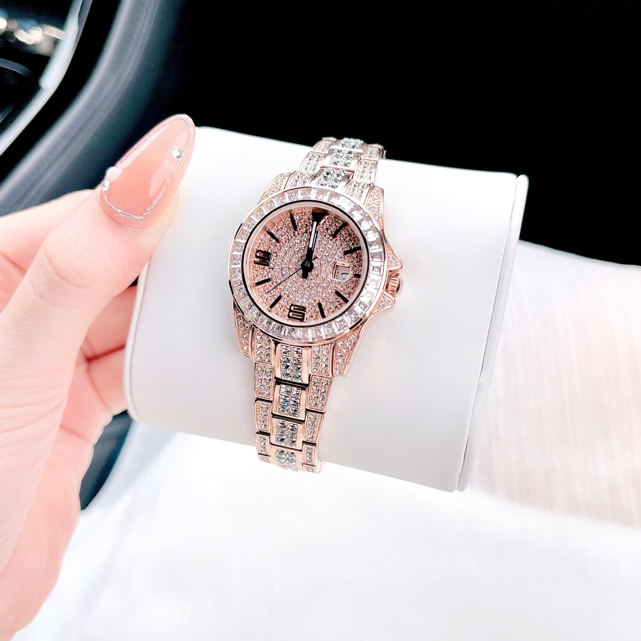 Đồng Hồ Davena Full Đá Swarovski |Nữ Giới |Dây Kim Loại Rose Gold |Máy Pin (Quartz) |Size 33mm |donghogiatot.vn