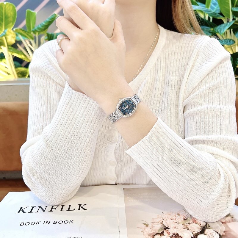 Đồng Hồ Davena Mặt Nhũ Xanh |Nữ Giới |Trắng Silver |Dây Kim Loại |Máy Pin (Quartz) |Size 28mm |donghogiatot.vn