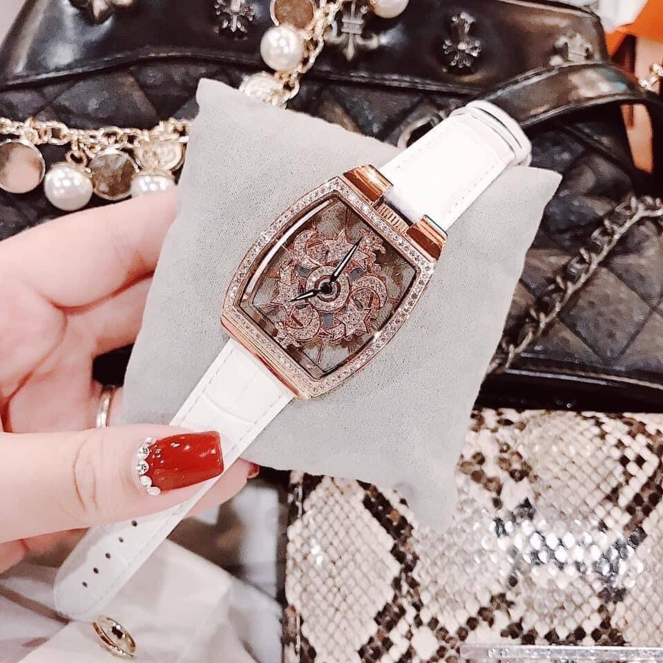 Đồng Hồ Davena Trăng Sao Xoay |Nữ Giới |Mặt Rose Gold |Dây Da Trắng |Máy Pin (Quartz) |Size 32x44mm |donghogiatot.vn