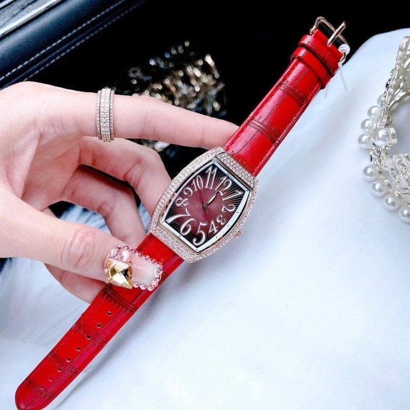 Đồng Hồ Davena Tựa Frank Muller |Nữ Giới |Đính Đá Rose Gold |Dây Da Đỏ |Máy Pin (Quartz) |Size 34mm |donghogiatot.vn