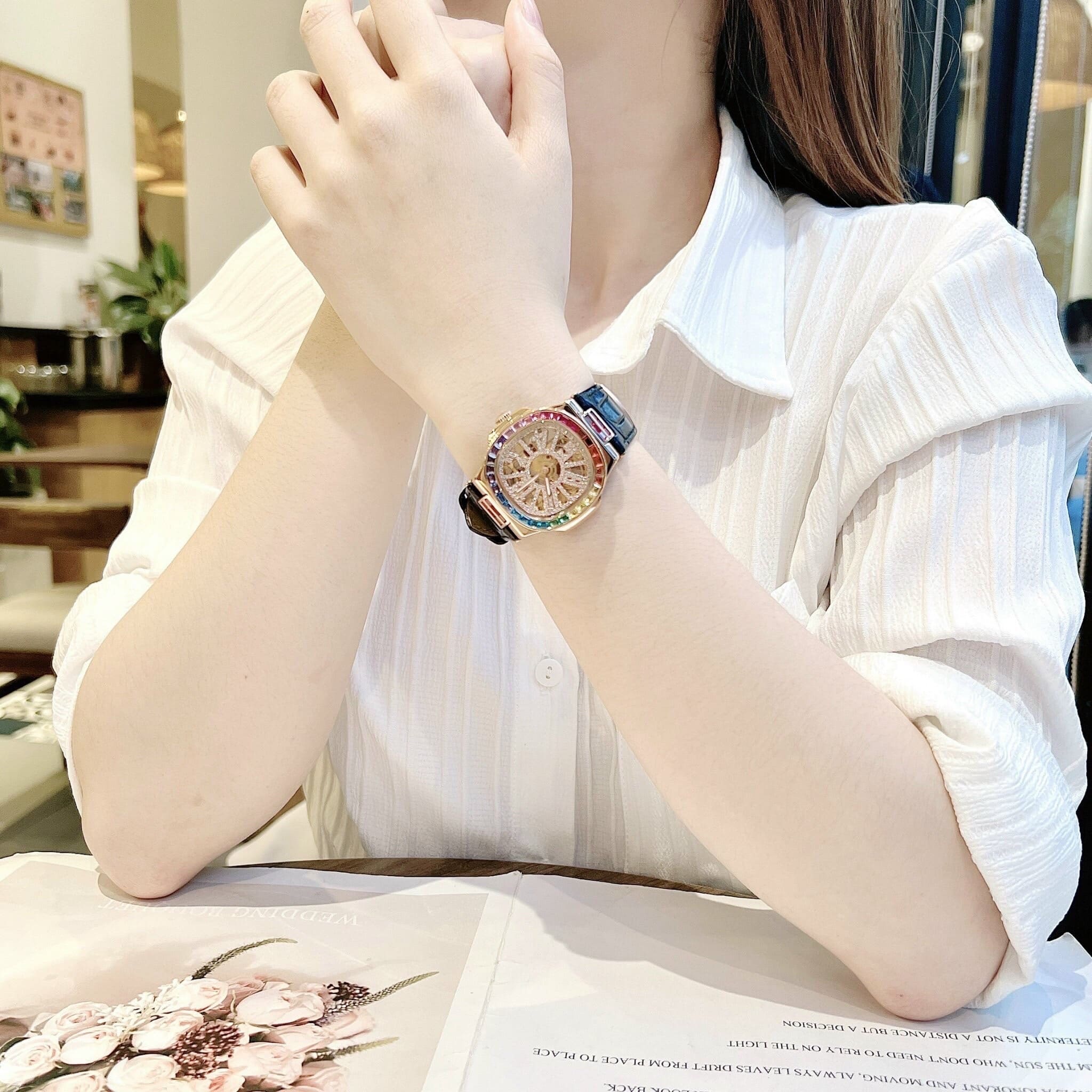 Đồng Hồ Davena Tựa Patek Philip |Nữ Giới |Full Đá Rose Gold |Dây Da Đen |Máy Cơ (Automatic) |Size 34mm |donghogiatot.vn