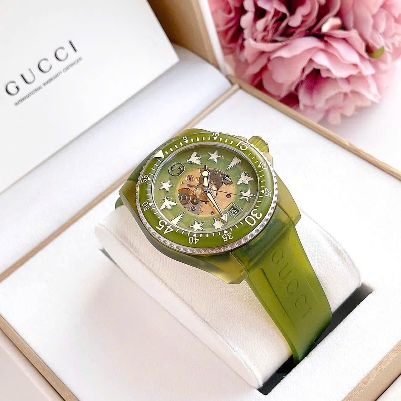 Đồng Hồ Gucci Dive-Rubber |Unisex |Lộ Máy |Dây Cao Su Xanh Lá |Máy Cơ (Automatic) |Size 40mm |donghogiatot.vn