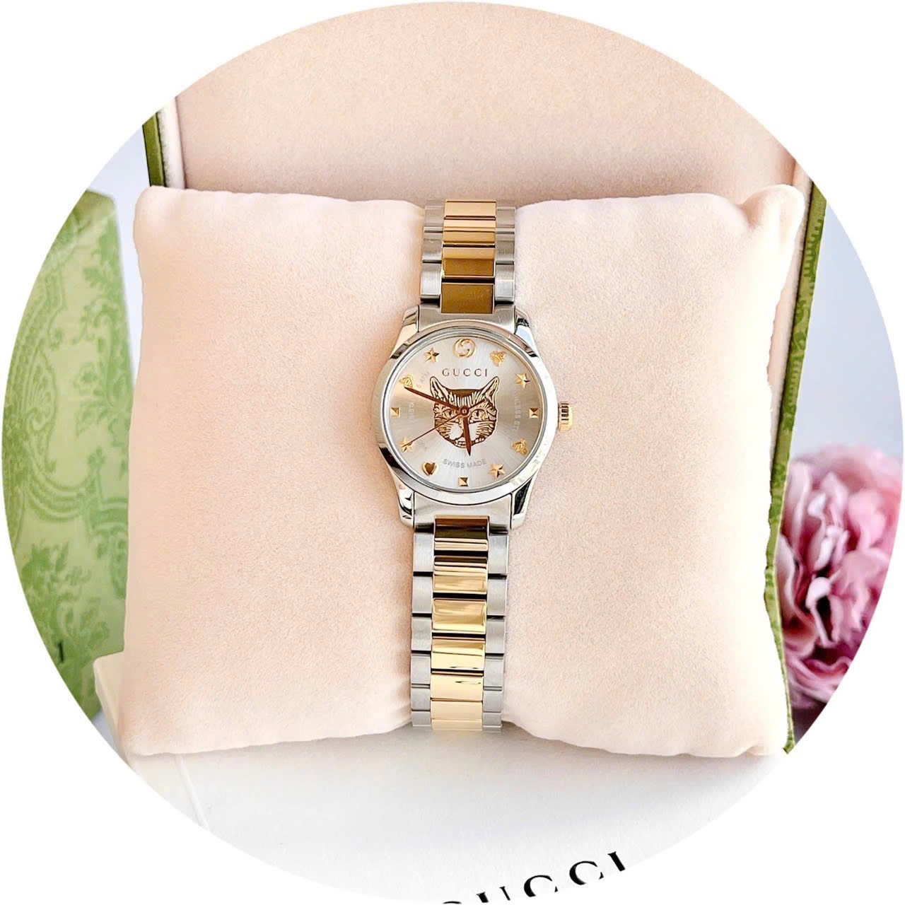 Đồng Hồ Gucci G-Timeless Mystic Cat Motif |Nữ |Mặt Trắng |Dây Kim Loại Demi Vàng |Máy Pin (Quartz) |Size 28mm |donghogiatot.vn