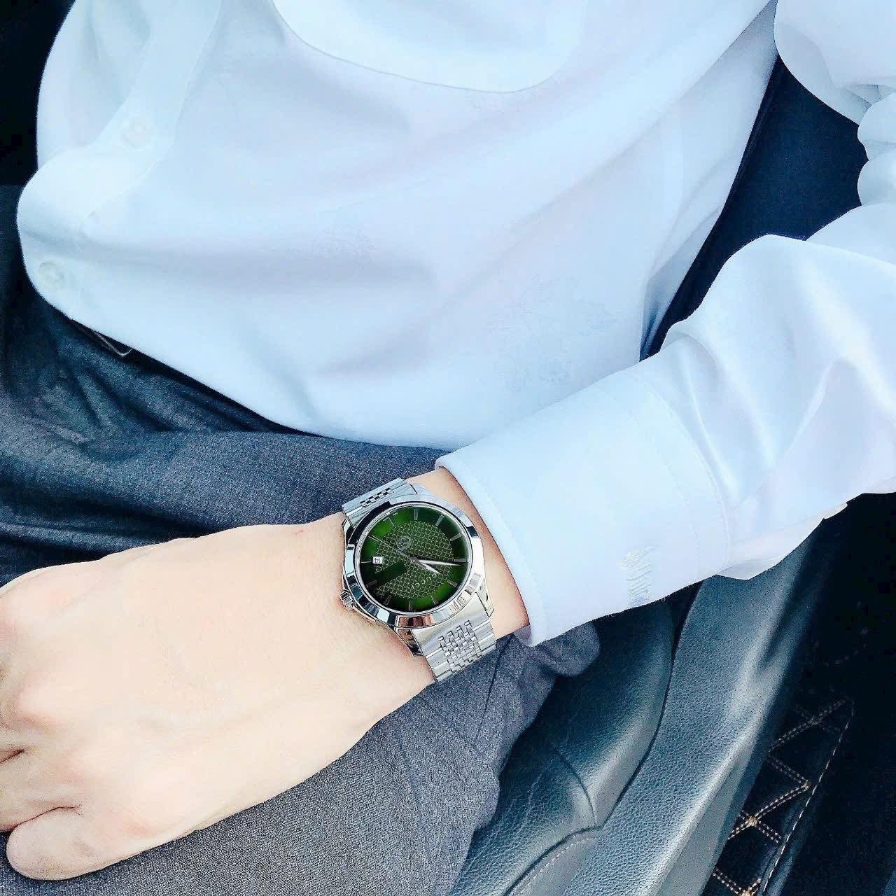 Đồng Hồ Gucci G-Timeless |Nam Giới |Mặt Xanh Lá |Dây Kim Loại Silver |Máy Pin (Quartz) |Size 38mm |donghogiatot.vn