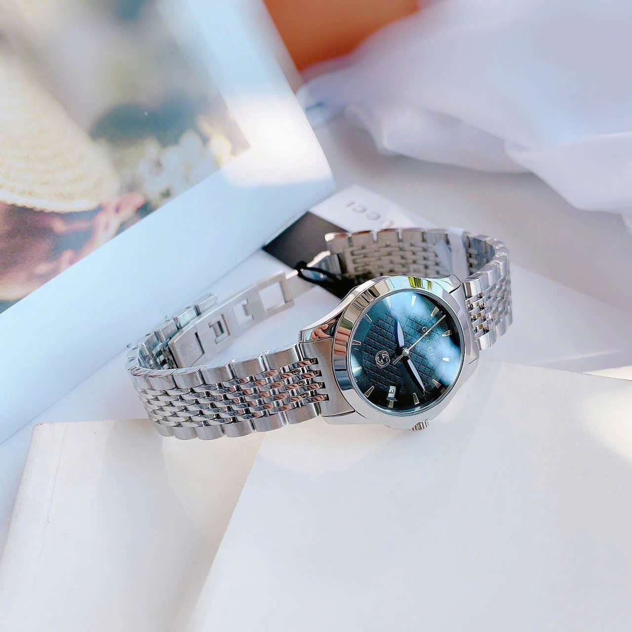 Đồng Hồ Gucci G-Timeless |Nữ Giới |Mặt Màu Đen |Dây Kim Loại Silver |Máy Pin (Quartz) |Size 28mm |donghogiatot.vn
