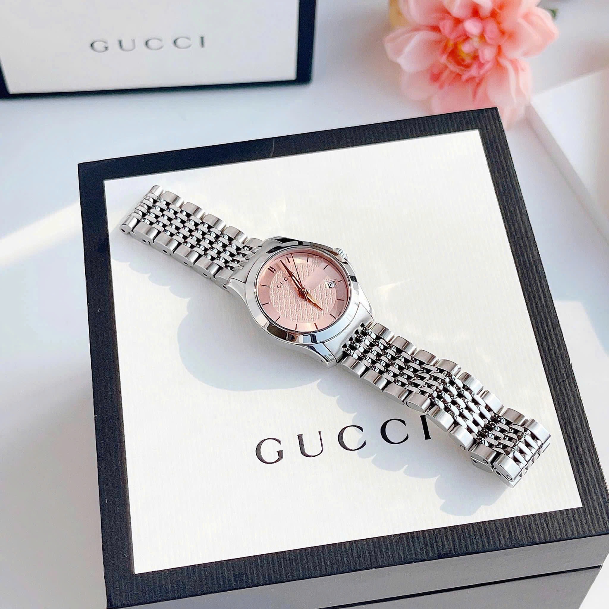 Đồng Hồ Gucci G-Timeless |Nữ Giới |Mặt Màu Hồng |Dây Kim Loại Silver |Máy Pin (Quartz) |Size 28mm |donghogiatot.vn