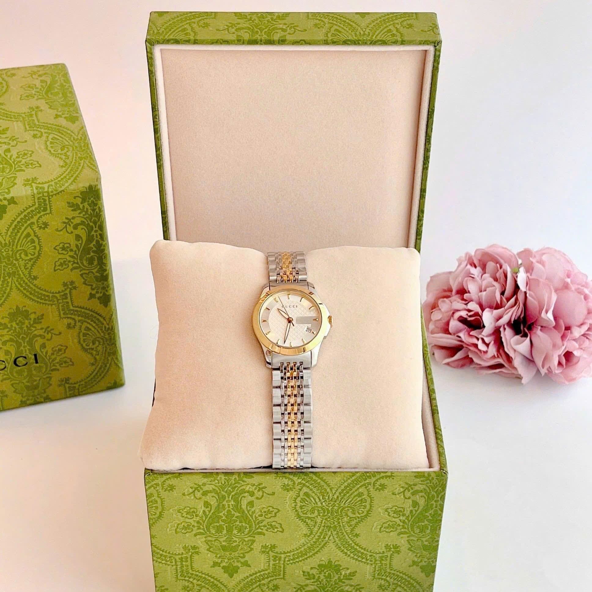 Đồng Hồ Gucci G-Timeless White |Nữ Giới |Dây Kim Loại Demi Vàng Gold |Máy Pin (Quartz) |Size 28mm |donghogiatot.vn