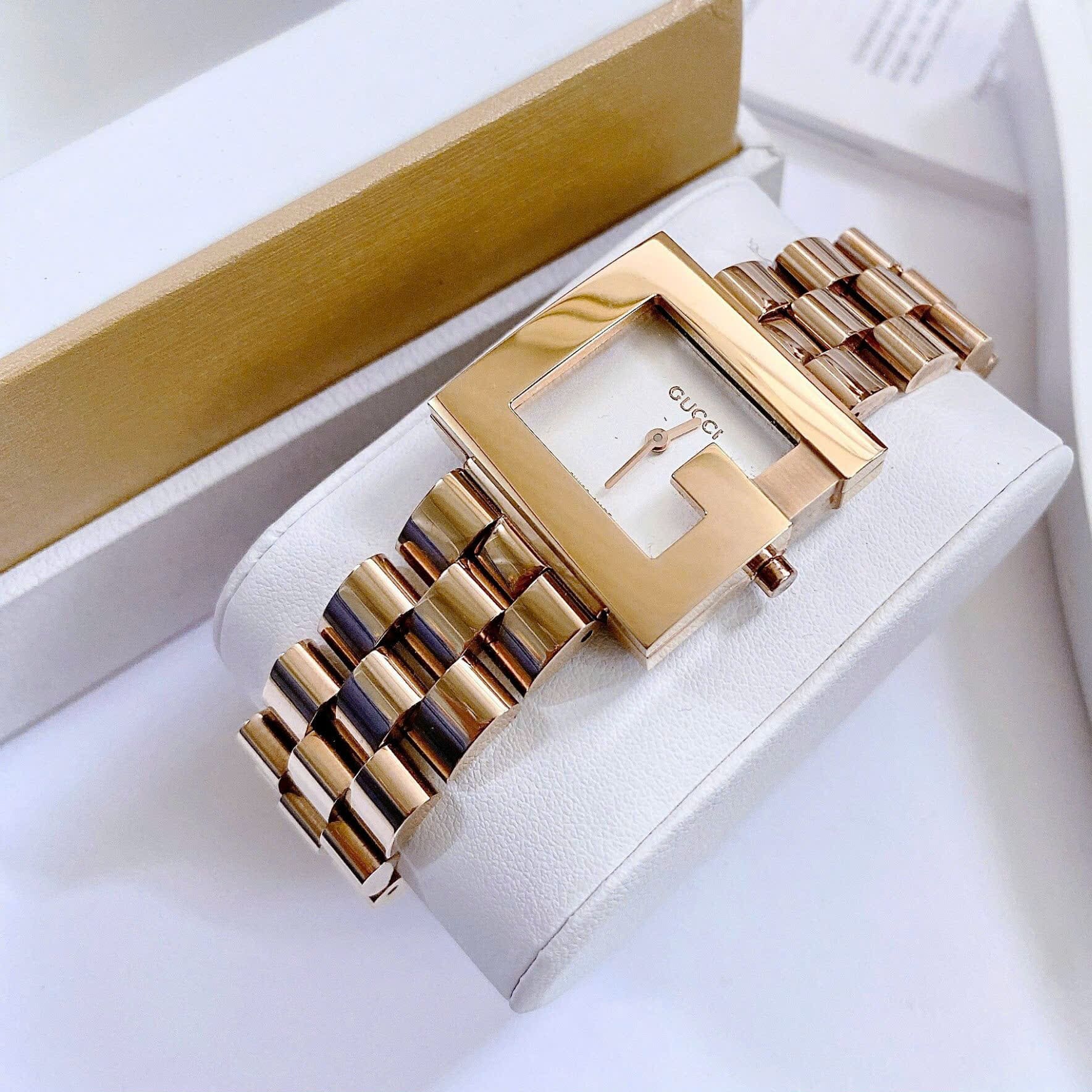 Đồng Hồ Gucci G-Watch |Nữ Giới |Mặt Vuông |Dây Kim Loại Rose Gold |Máy Pin (Quartz) |Size 23x21mm |donghogiatot.vn