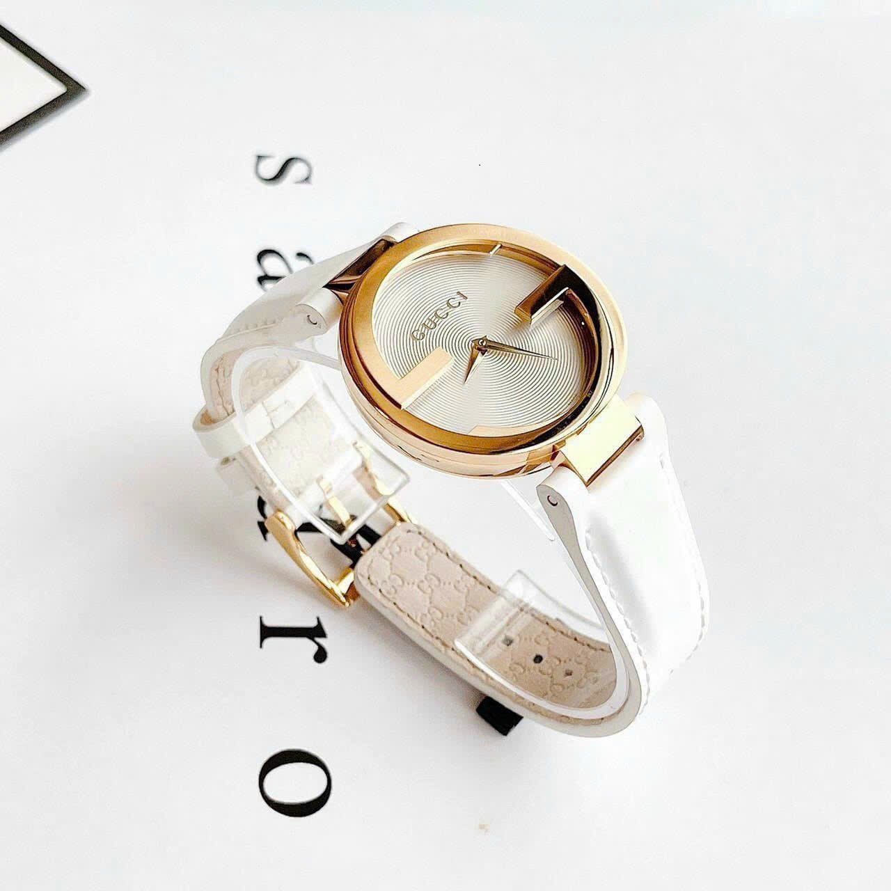 Đồng Hồ Gucci Interlocking |Nữ Giới |Vàng Gold |Dây Da Trắng |Máy Pin (Quartz) |Size 36mm |donghogiatot.vn