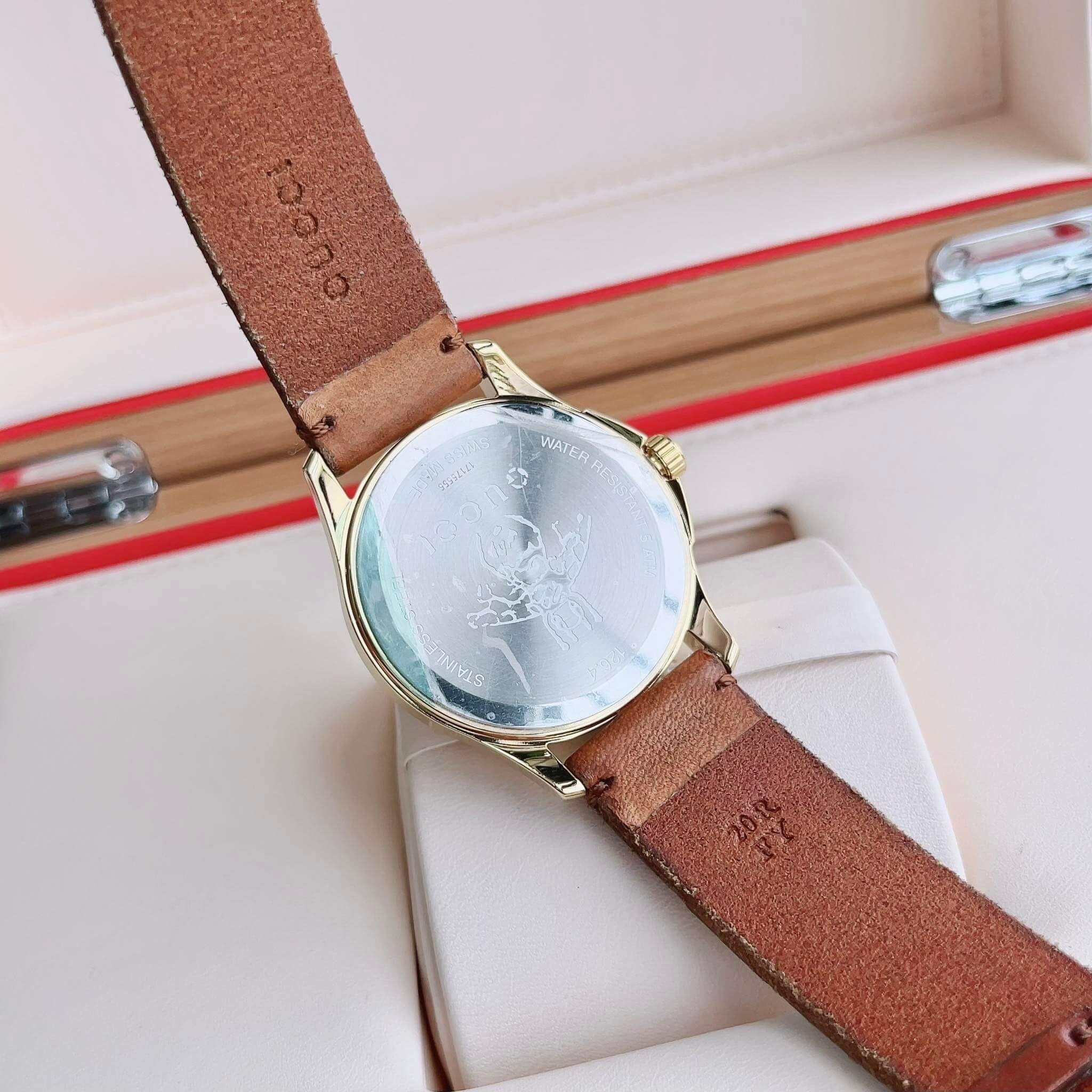 Đồng Hồ Gucci Le-Marche-Des-Merveilles |Nữ |Hình Rắn Thêu |Dây Da Nâu |Máy Pin (Quartz) |Size 38mm |donghogiatot.vn