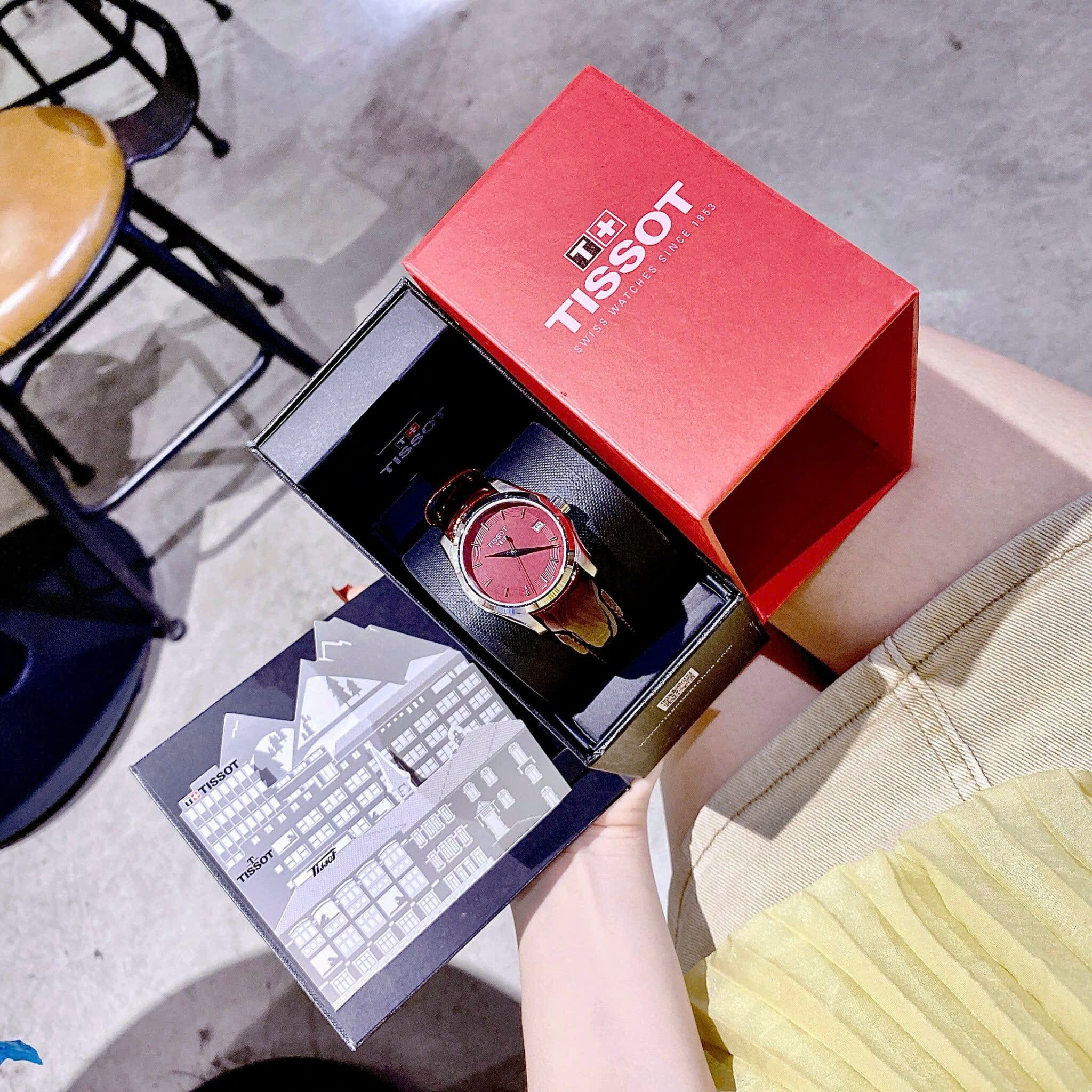 Tissot Couturier |Nữ Giới |Mặt Đỏ |Dây Da Đỏ Mận |Máy Pin (Máy Quartz) |Size Vừa Tay 32mm |Donghogiatot.vn