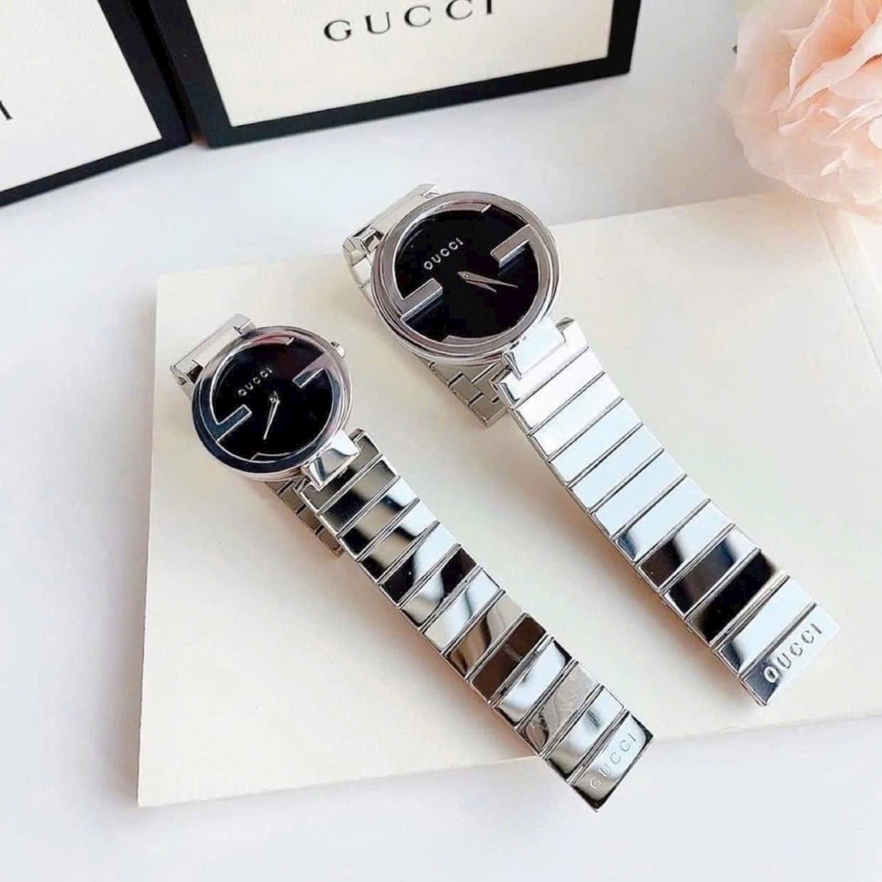 Đồng Hồ Gucci Interlocking |Cặp Đôi |Mặt Tròn Đen |Dây Kim Loại Silver |Size 36x29mm |donghogiatot.vn