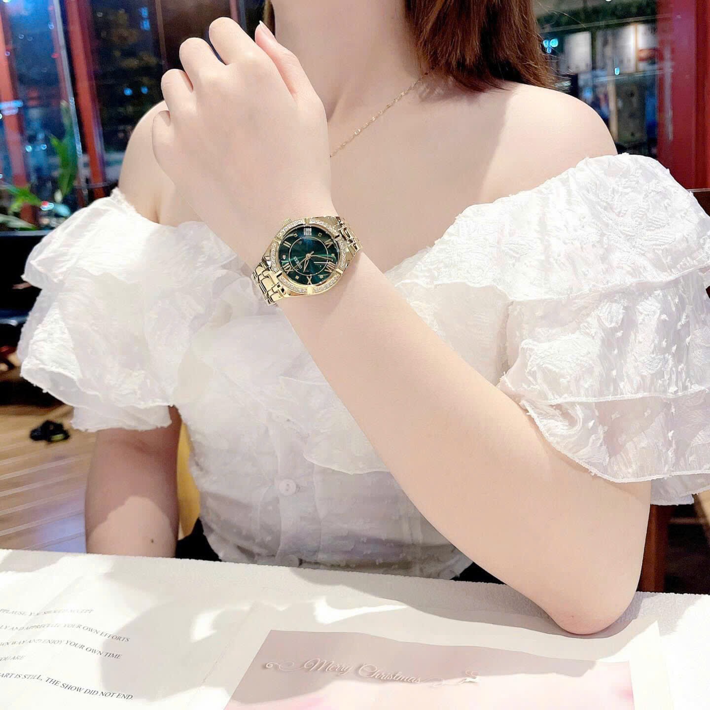 Đồng Hồ Guess Asset |Cặp Đôi |Mặt Xanh Lá |Dây Kim Loại Vàng Gold |Size 42x36mm |donghogiatot.vn