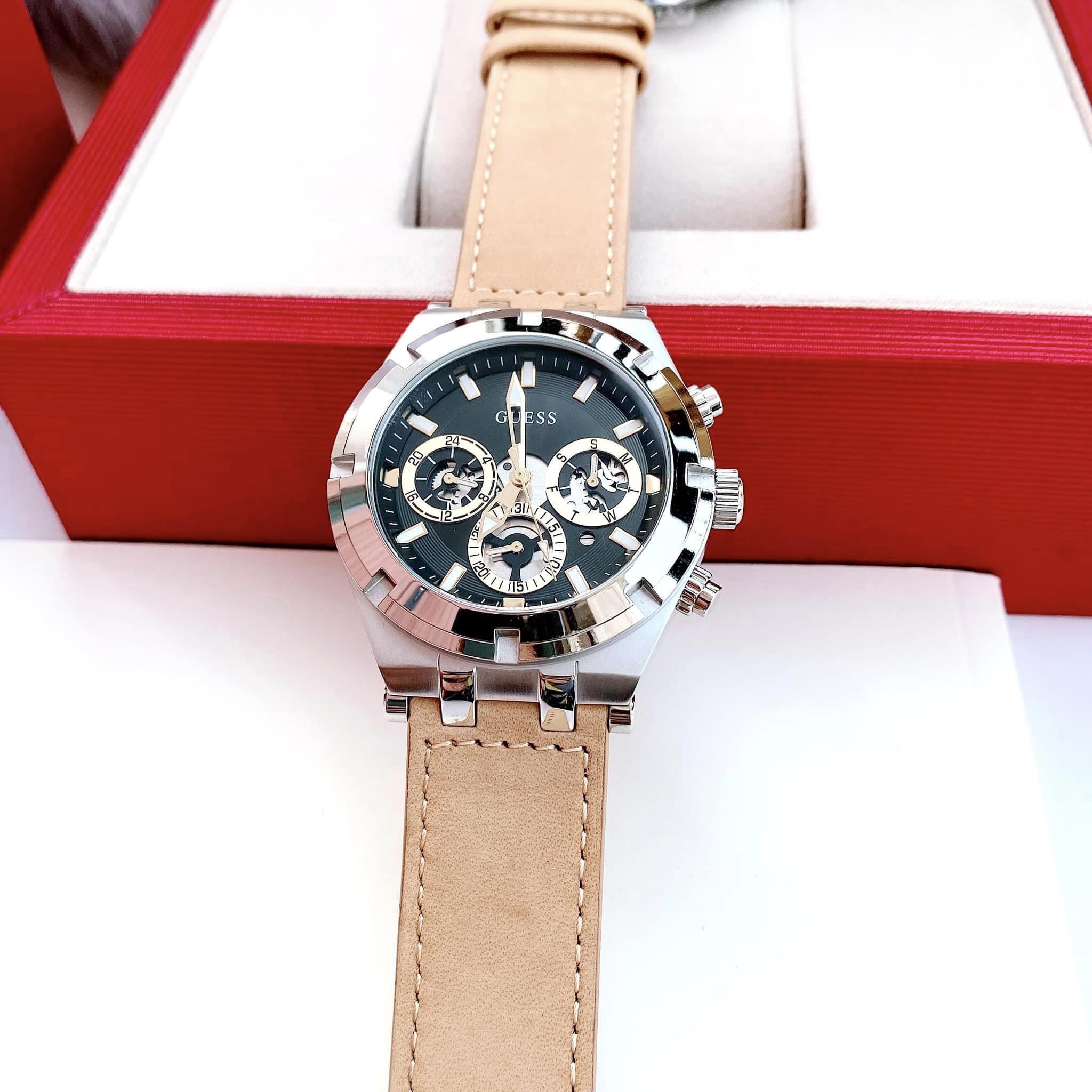 Đồng Hồ Guess Allara |Nam Giới |Chronograph |Silver |Dây Da Nâu |Máy Pin (Quartz) |Size 44mm |donghogiatot.vn