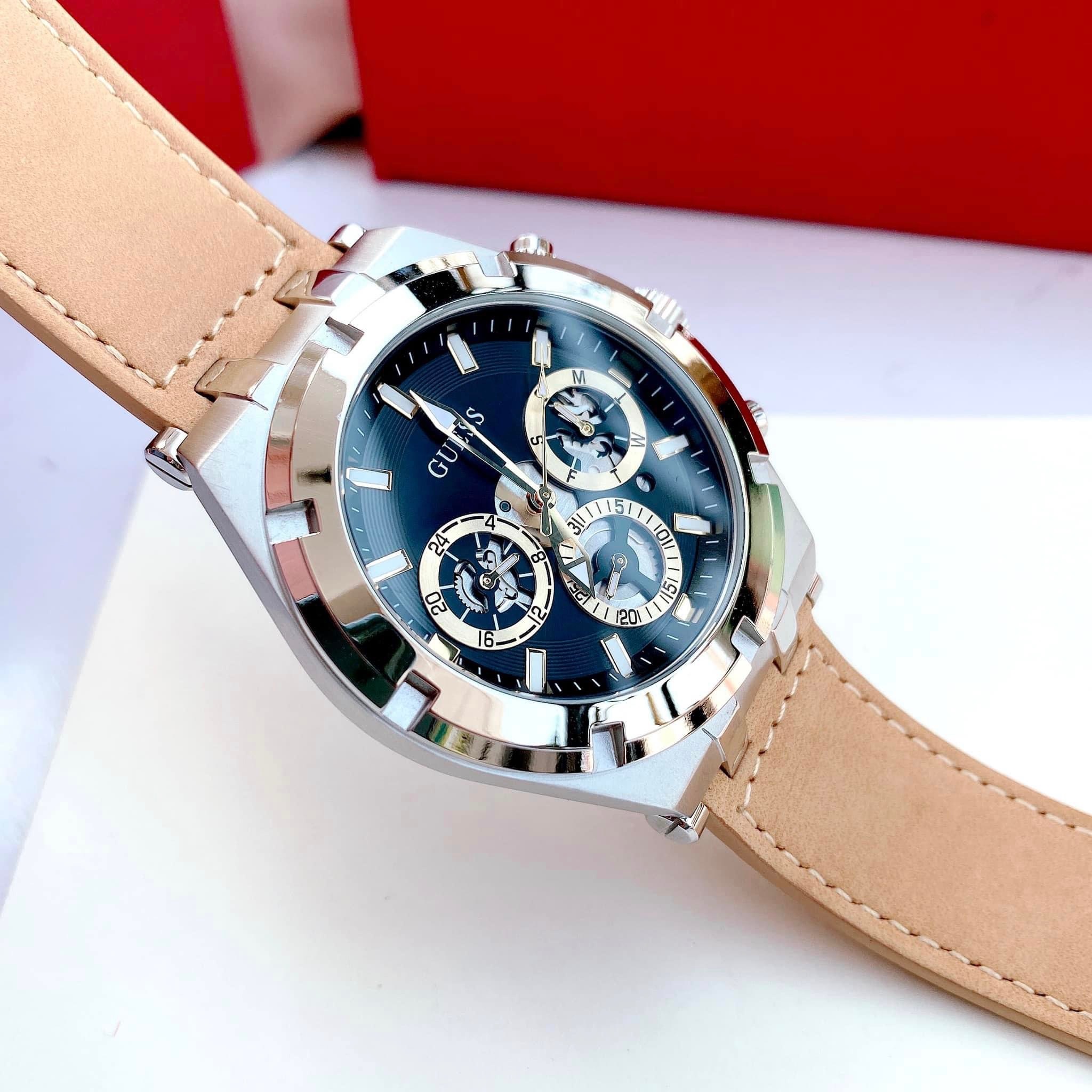Đồng Hồ Guess Allara |Nam Giới |Chronograph |Silver |Dây Da Nâu |Máy Pin (Quartz) |Size 44mm |donghogiatot.vn