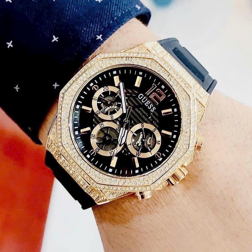 Đồng Hồ Guess Cut-thru |Nam Giới |Vàng Gold |Dây Cao Su Đen |Máy Pin (Quartz) |Size 44mm |donghogiatot.vn