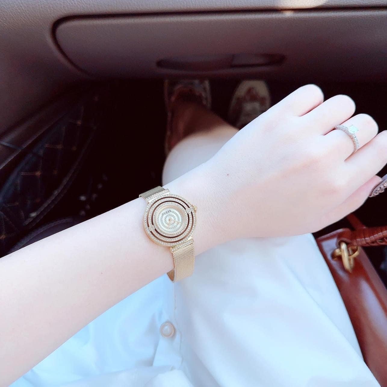 Đồng Hồ Guess Daydream |Nữ Giới |Đính Đá |Dây Lưới Rose Gold |Máy Pin (Quartz) |Size 36mm |donghogiatot.vn