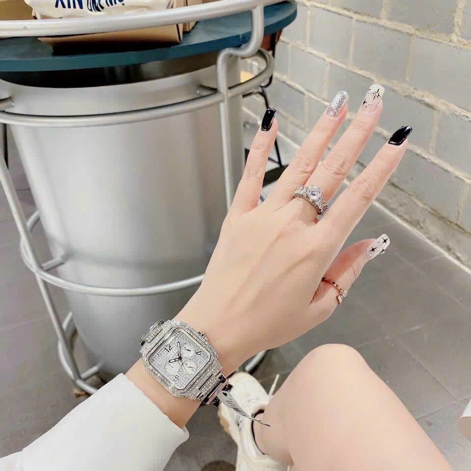 Đồng Hồ Guess Integrity |Nữ Giới |Mặt Vuông Full Đá |Dây Kim Loại Trắng Silver |Máy Pin (Quartz) |Size 35mm |donghogiatot.vn