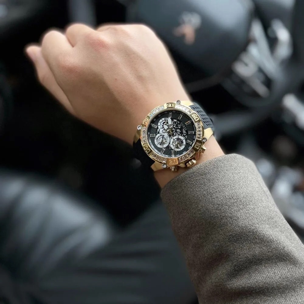 Đồng Hồ Guess Intrepid |Nam Giới |Đính Đá Vàng Gold |Dây Cao Su Đen |Máy Pin (Quartz) |Size 46mm |donghogiatot.vn