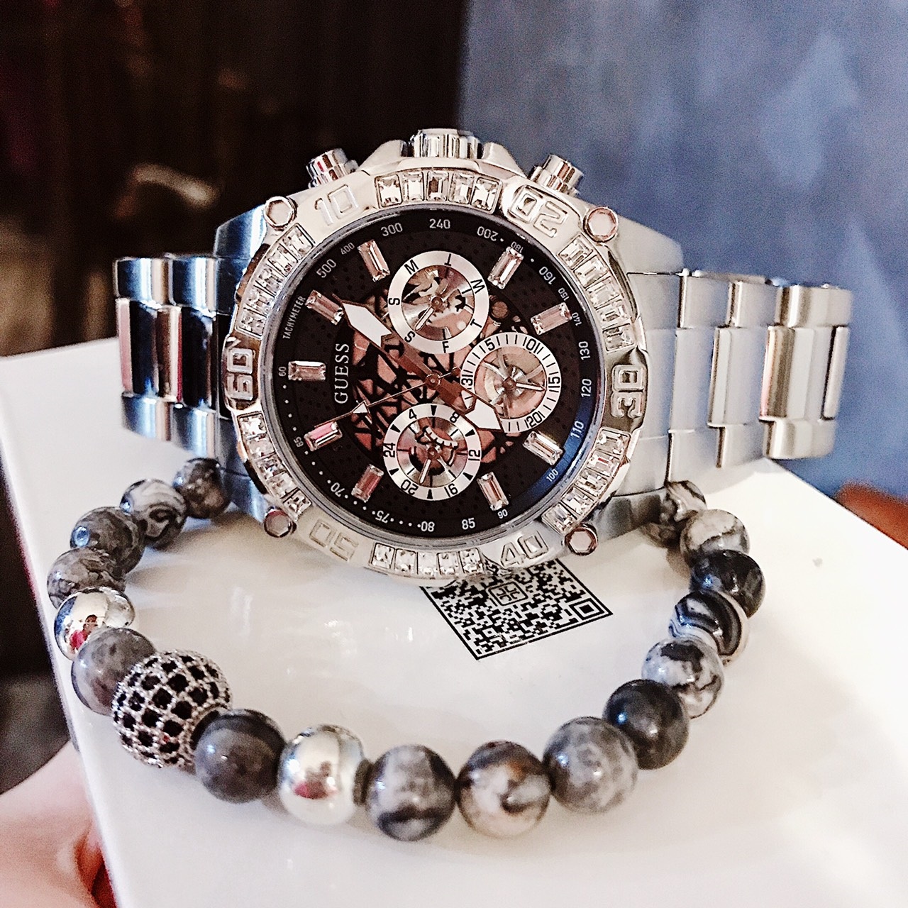 Đồng Hồ Guess Intrepid |Nam Giới |Đính Pha Lê Vuông |Dây Kim Loại Silver |Máy Pin (Quartz) |Size 46mm |donghogiatot.vn