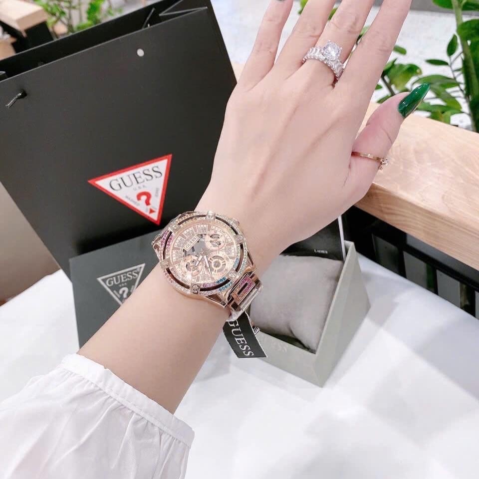 Đồng Hồ Guess Iridescent |Nữ Giới |Đính Đá Nhiều Màu |Dây Kim Loại Rose Gold |Máy Pin (Quartz) |Size 40mm |donghogiatot.vn