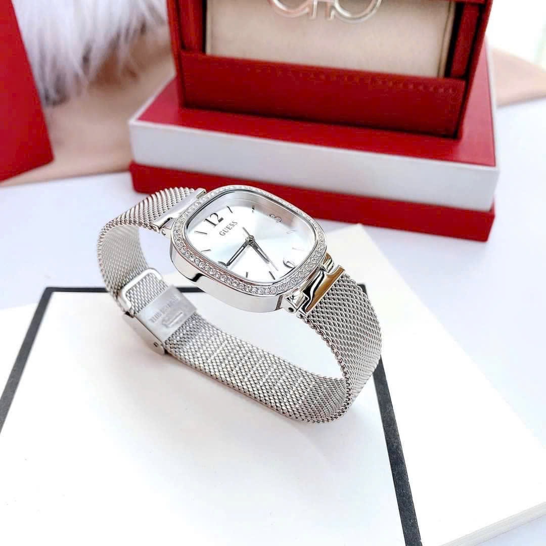 Đồng Hồ Guess Mặt Vuông Trắng |Nữ Giới |Dây Mesh Lưới Silver |Máy Pin (Quartz) |Size 32mm |donghogiatot.vn