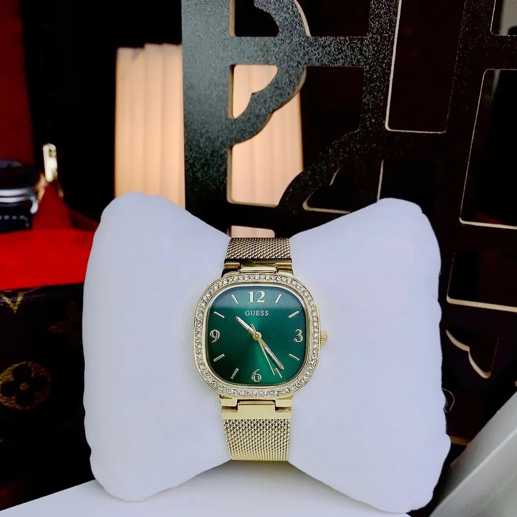 Đồng Hồ Guess Mặt Vuông Xanh Lá |Nữ Giới |Dây Mesh Lưới Vàng Gold |Máy Pin (Quartz) |Size 32mm |donghogiatot.vn