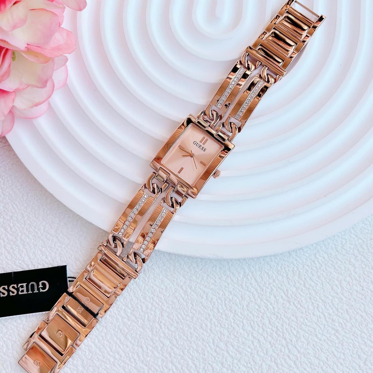 Đồng Hồ Guess Mod ID |Nữ Giới |6 Kim |Mặt Chữ Nhật |Dây Xích Rose Gold |Máy Pin (Quartz) |Size 24mm |donghogiatot.vn