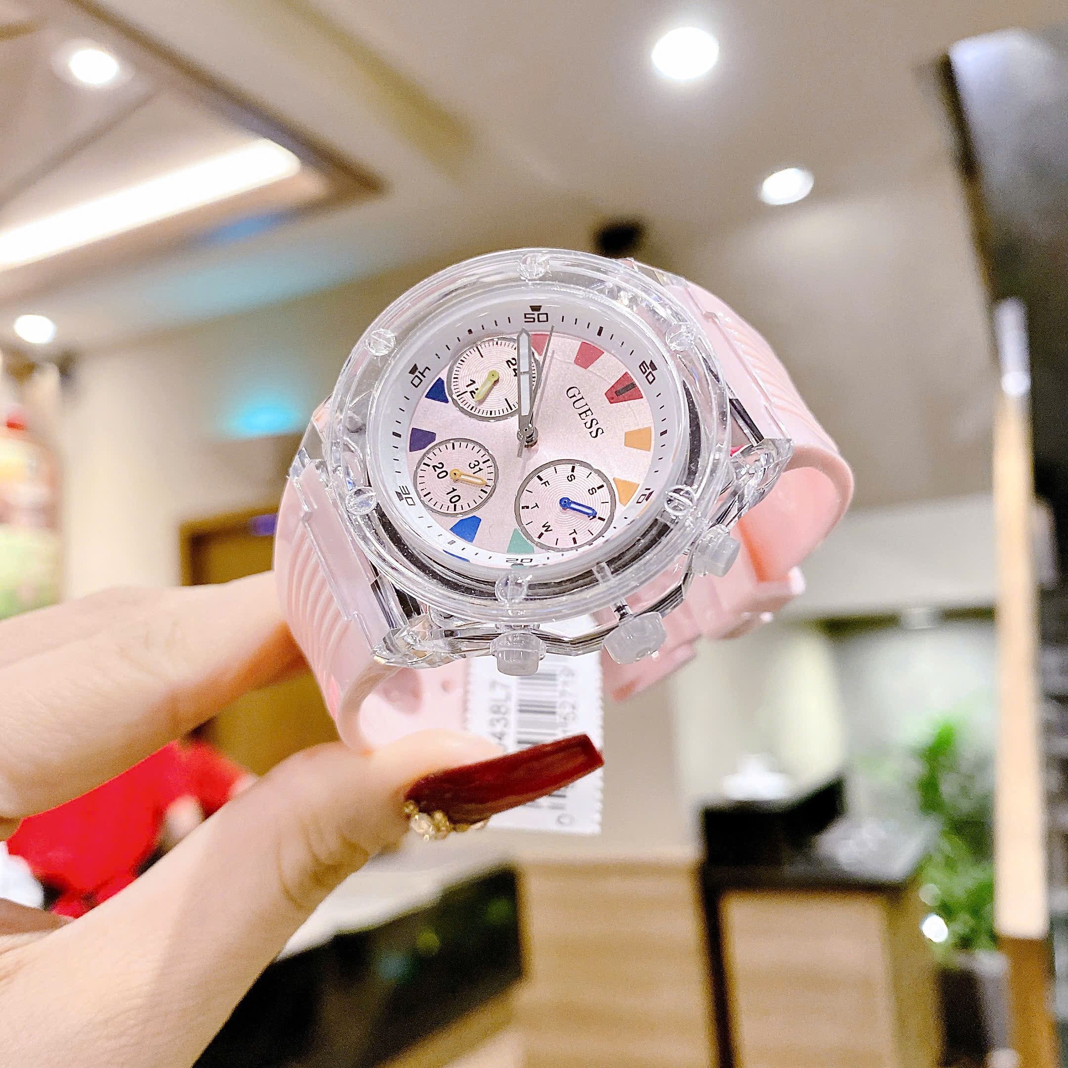 Đồng Hồ Guess Multifunction |Nữ Giới |6 Kim |Dây Cao Su Màu Hồng |Máy Pin (Quartz) |Size 39mm |donghogiatot.vn