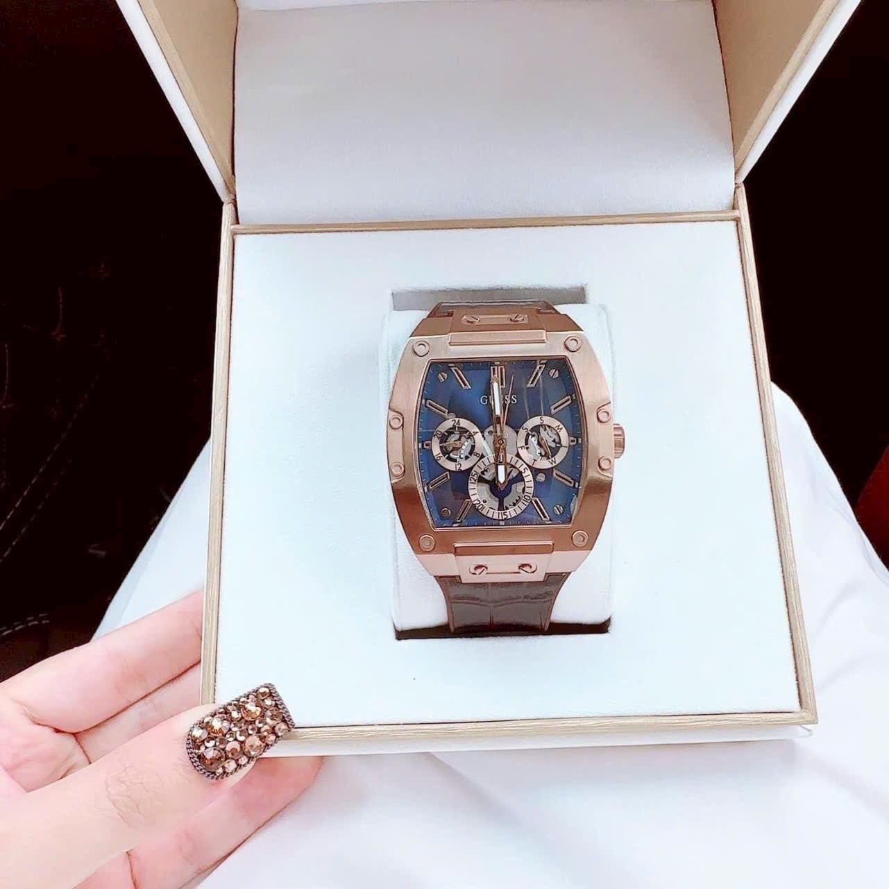 Đồng Hồ Guess Phoenix |Nam Giới |Mặt Xanh |Dây Cao Su Nâu |Máy Pin (Quartz) |Size 43x51mm |donghogiatot.vn