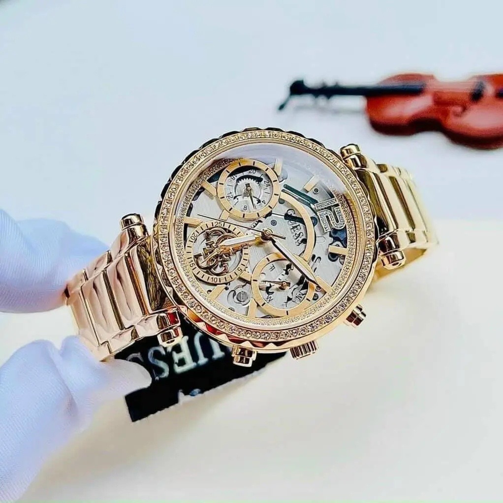 Đồng Hồ Guess Solstice |Nữ Giới |Mặt Đính Đá |Dây Kim Loại Vàng Gold |Máy Pin (Quartz) |Size 37mm |donghogiatot.vn